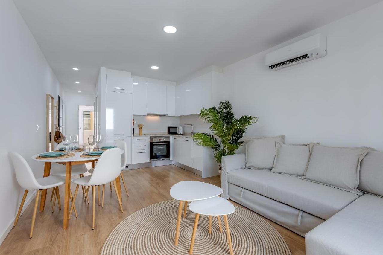 Apartament T2 Rosa Dos Ventos, A/C & Terrace - Casas & Papeis Armação de Pêra Zewnętrze zdjęcie
