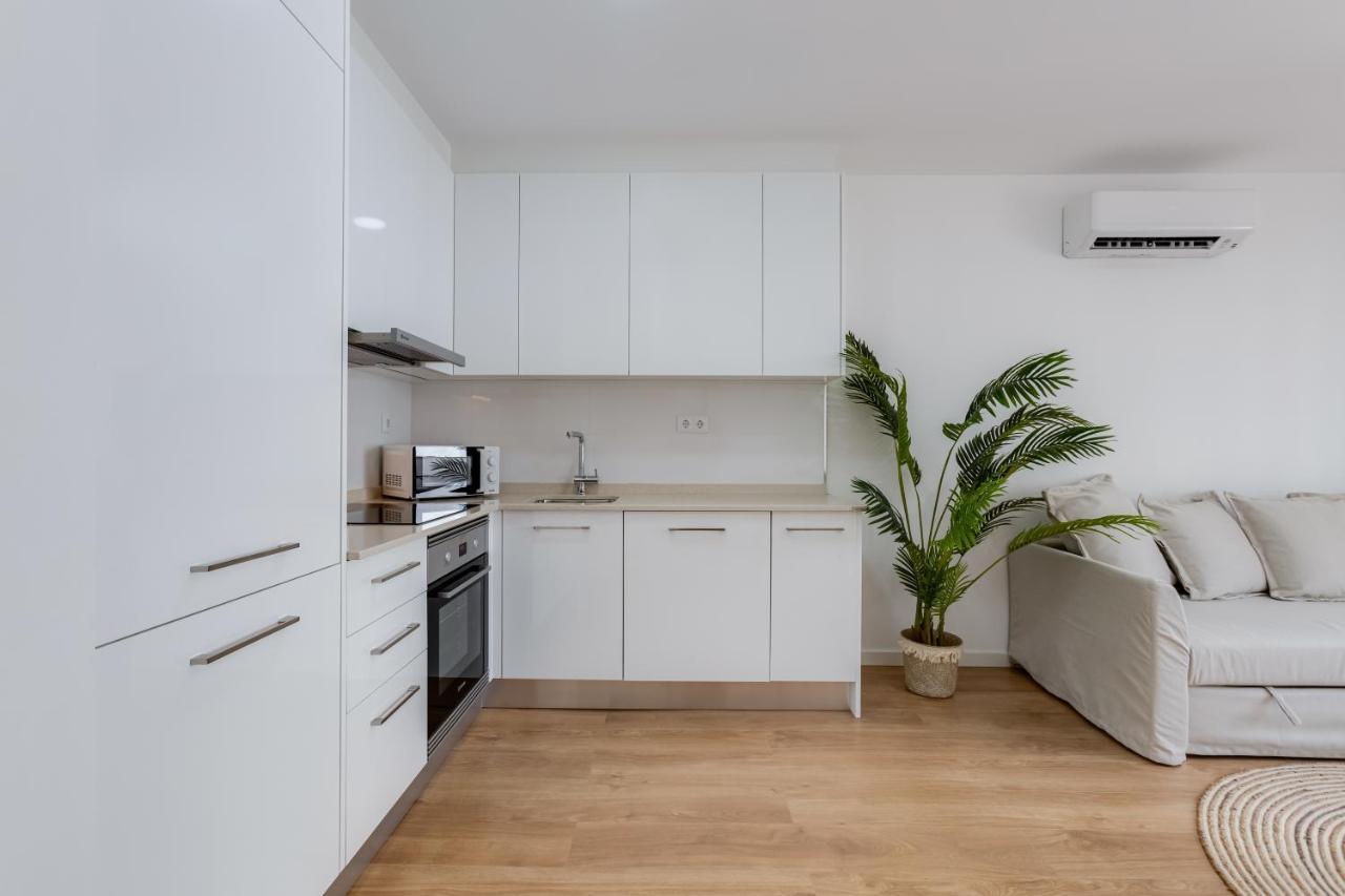 Apartament T2 Rosa Dos Ventos, A/C & Terrace - Casas & Papeis Armação de Pêra Zewnętrze zdjęcie