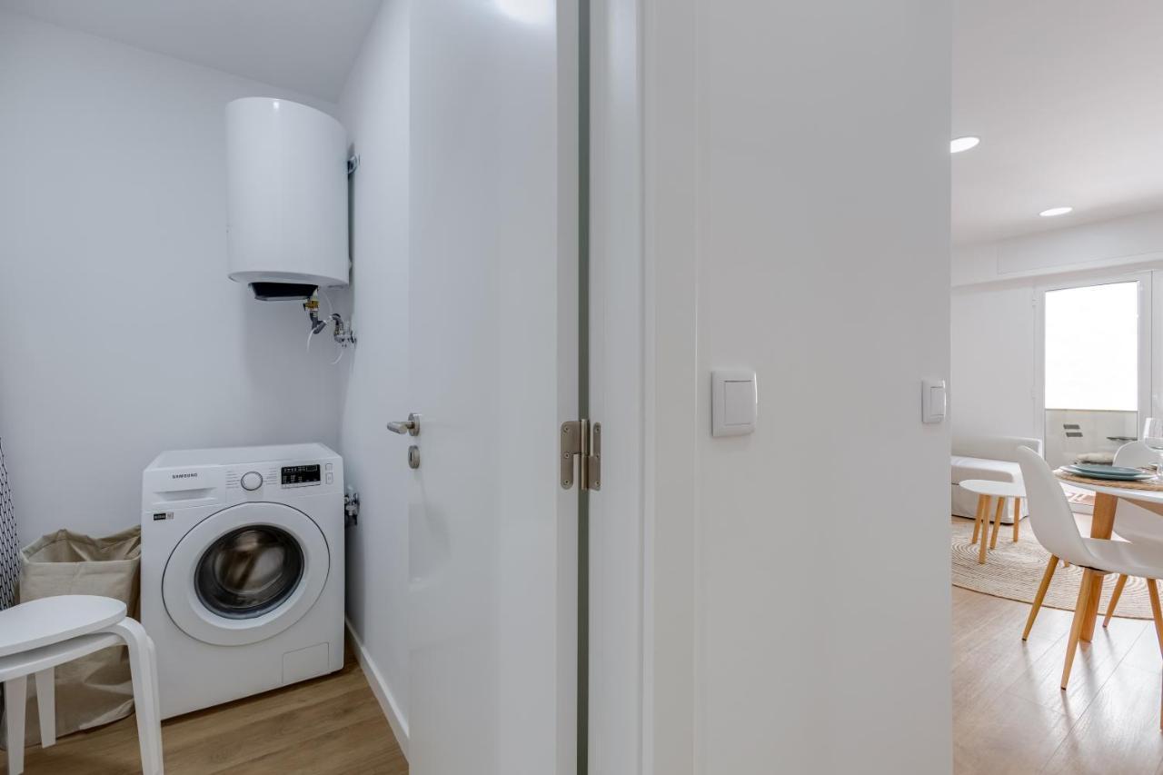 Apartament T2 Rosa Dos Ventos, A/C & Terrace - Casas & Papeis Armação de Pêra Zewnętrze zdjęcie
